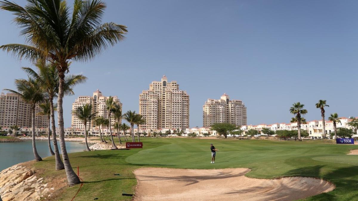 Al Hamra: Generous fairways, straightforward putting surfaces and large water hazards